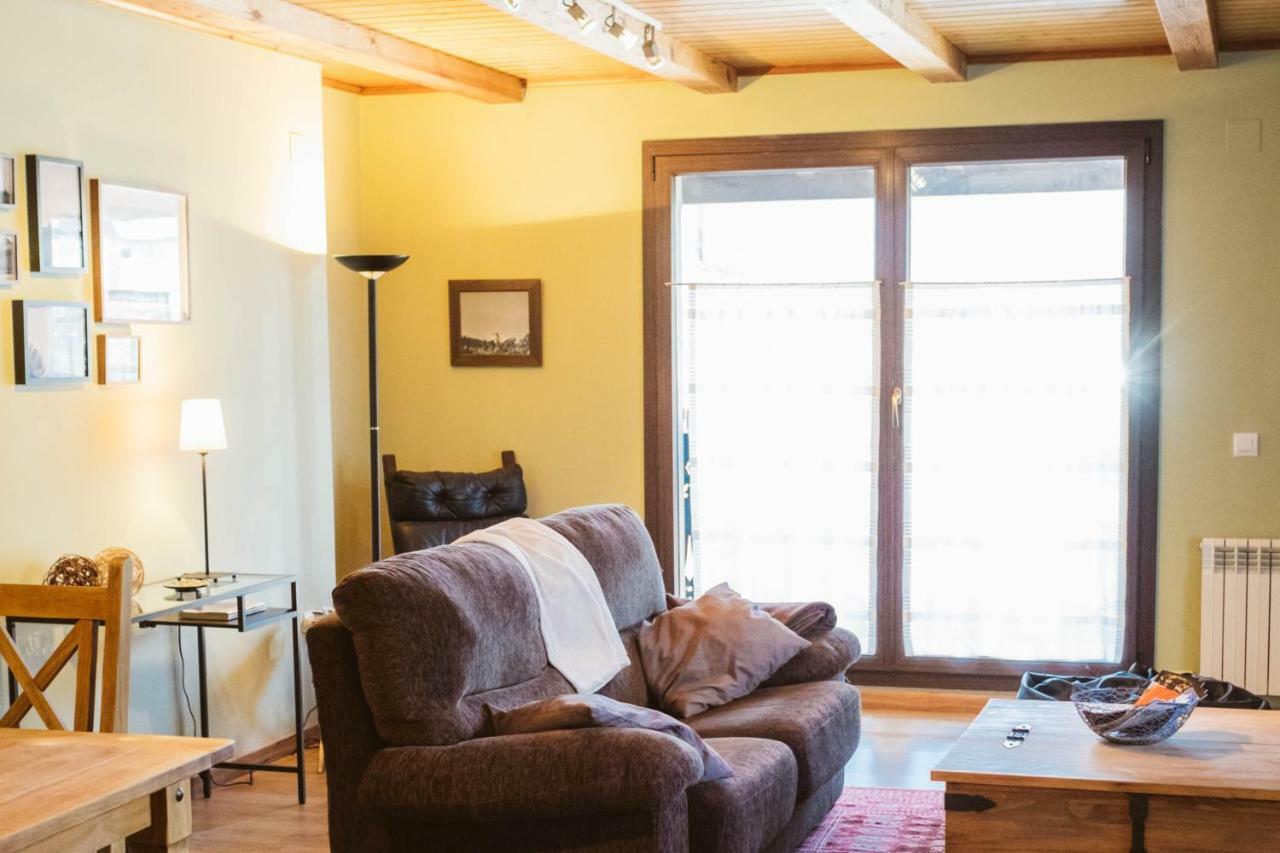 Apartamento Garona Les Esterno foto